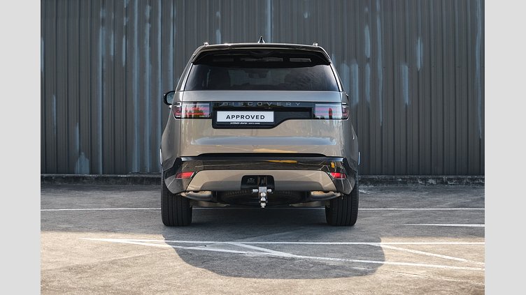 2025 Approved Land Rover Discovery Silicon Silver D250 Diesel Mild Hybrid Dynamic SE