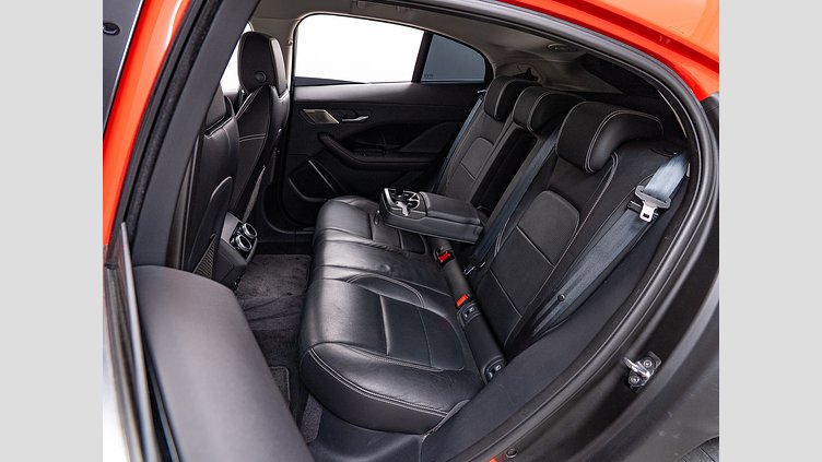 2019 認定中古車 Jaguar I-Pace フォトンレッド EV400 SE