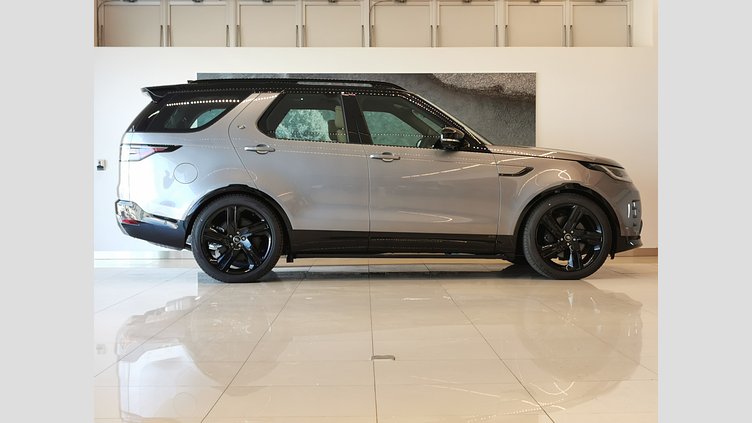 2024 認定中古車 Land Rover Discovery アイガーグレイ D350マイルドハイブリッド（ディーゼル） Dynamic HSE