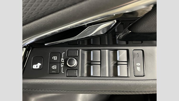 2020 認定中古車 Land Rover Range Rover Evoque ユーロンホワイト P250 AWD（オートマチック） R-DYNAMIC S