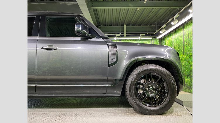 2023 認定中古車 Land Rover Defender 110 カルパチアングレイ D300 AWD（AT） S
