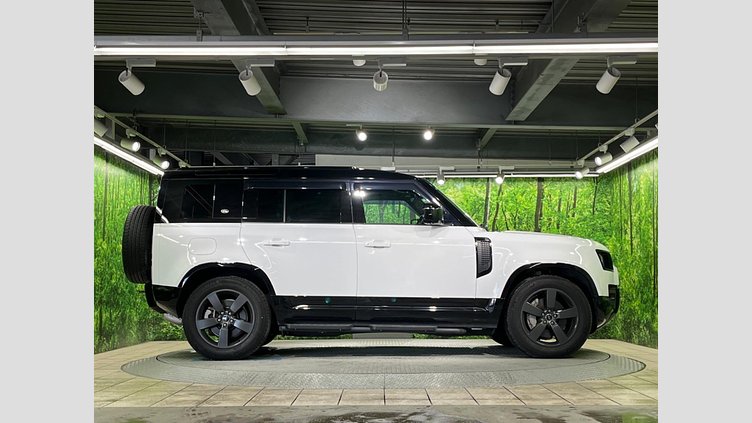 2022 認定中古車 Land Rover Defender 110 フジホワイト D300 AWD（AT） X-DYNAMIC HSE