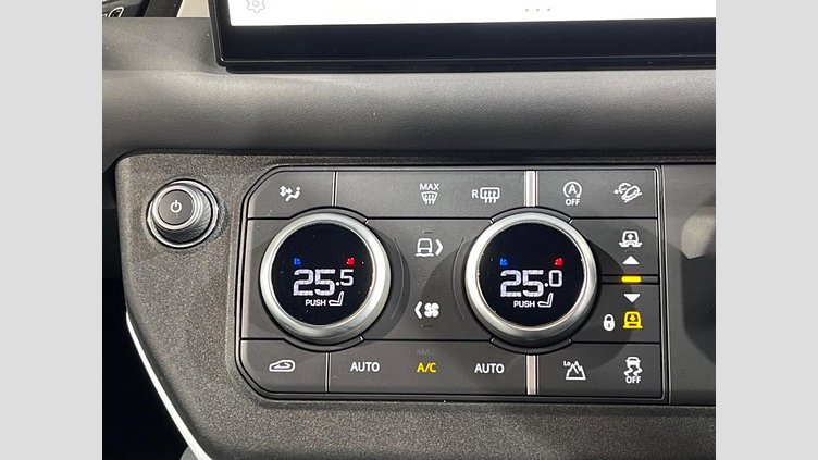 2022 認定中古車 Land Rover Defender 110 フジホワイト D300 AWD（AT） X-DYNAMIC HSE