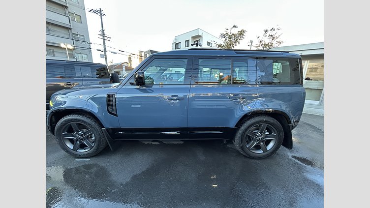 2024 認定中古車 Land Rover Defender 110 タスマンブルー P300 ガソリン X-Dynamic SE