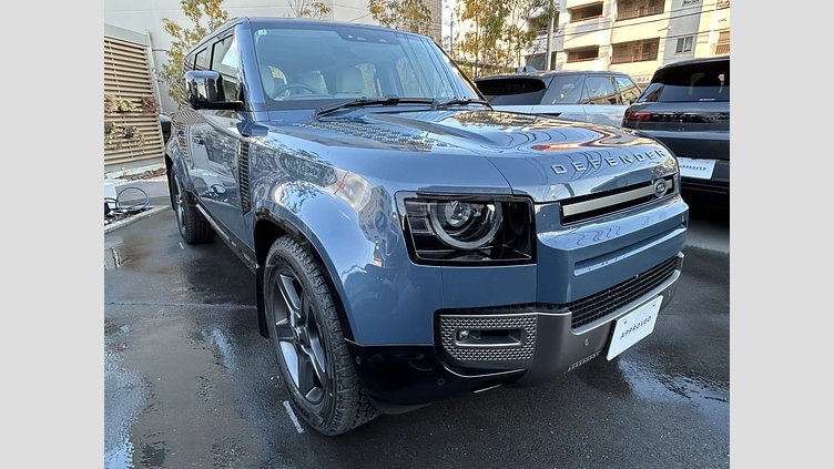 2024 認定中古車 Land Rover Defender 110 タスマンブルー P300 ガソリン X-Dynamic SE