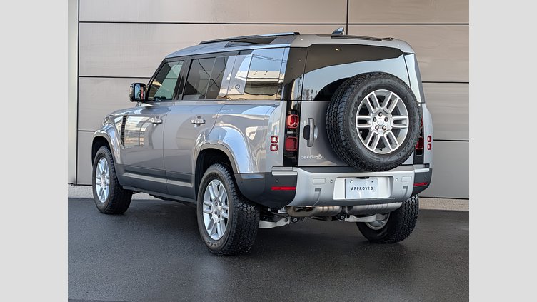 2023 認定中古車 Land Rover Defender 110 アイガーグレイ D300 AWD（AT） S