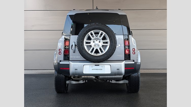 2023 認定中古車 Land Rover Defender 110 アイガーグレイ D300 AWD（AT） S