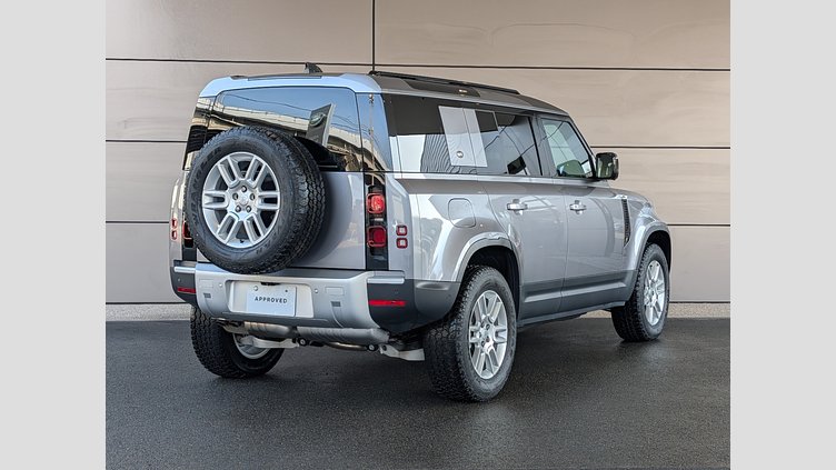 2023 認定中古車 Land Rover Defender 110 アイガーグレイ D300 AWD（AT） S