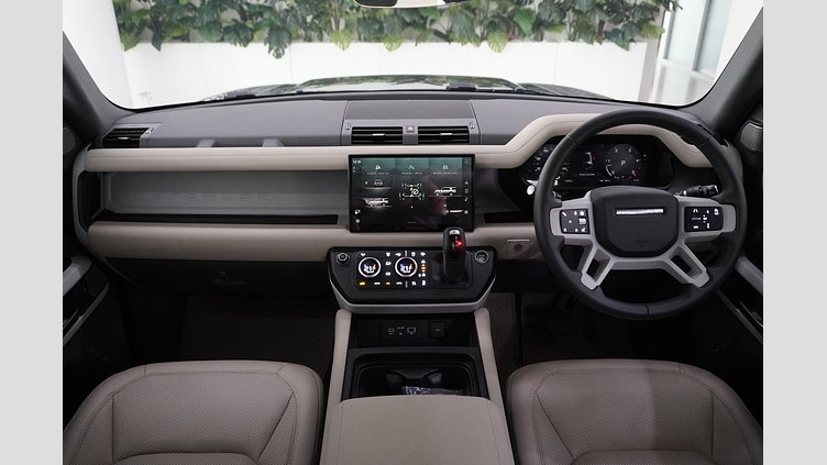 2023 อนุมัติ Land Rover Defender 130 Carpathian Grey D300 AWD AUTOMATIC MHEV HSE