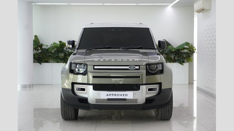 2024 อนุมัติ Land Rover Defender 110 Pangea Green P400e AWD AUTOMATIC PHEV [1] SE
