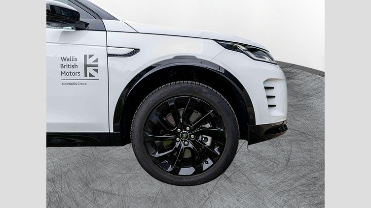 2025 Approved Land Rover Discovery Sport Fuji White 2.0 literes, soros 4 hengeres dízel, automata váltó, összkerékhajtás Dynamic SE D200