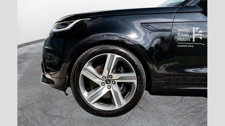 2024 Approved Land Rover Discovery Santorini Black 3.0 literes, soros 6 hengeres dízel, automata, összkerékhajtás Metropolitan Edition D350