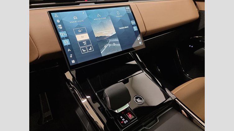 2025 Rabljena vozila Land Rover Range Rover Sport Santorini Black P460e AWD AUTOAMTIC PHEV DYNAMIC SE 