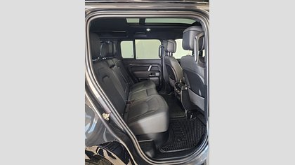 Defender 110 14