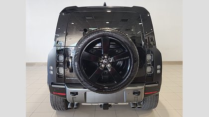 Defender 110 4