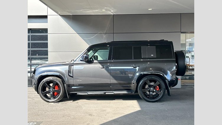 2022 認定中古車 Land Rover Defender 110 カルパチアングレイ D300 AWD（AT） X