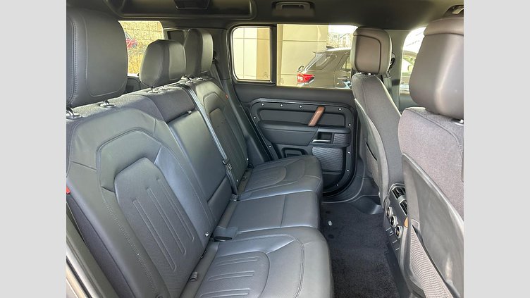 2022 認定中古車 Land Rover Defender 110 カルパチアングレイ D300 AWD（AT） X