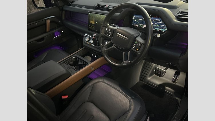 2022 認定中古車 Land Rover Defender 110 カルパチアングレイ D300 AWD（AT） X
