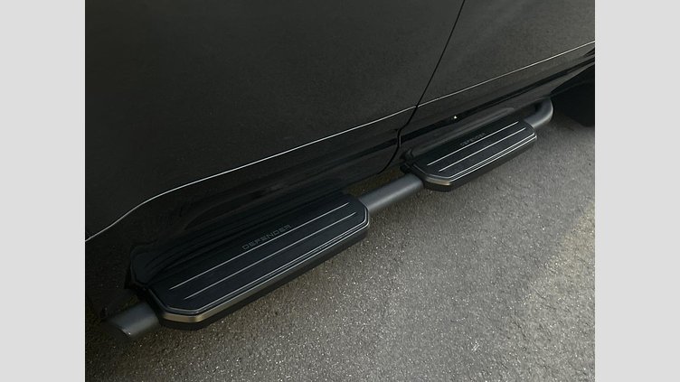 2022 認定中古車 Land Rover Defender 110 カルパチアングレイ D300 AWD（AT） X