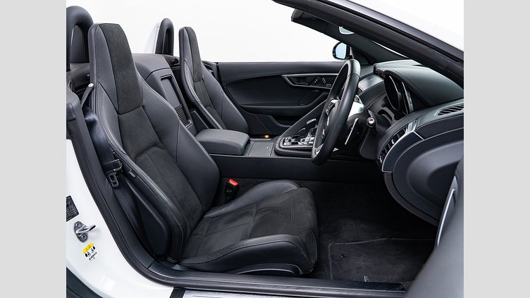 2017 認定中古車 Jaguar F-Type Fuji White P3.0L コンバーチブル