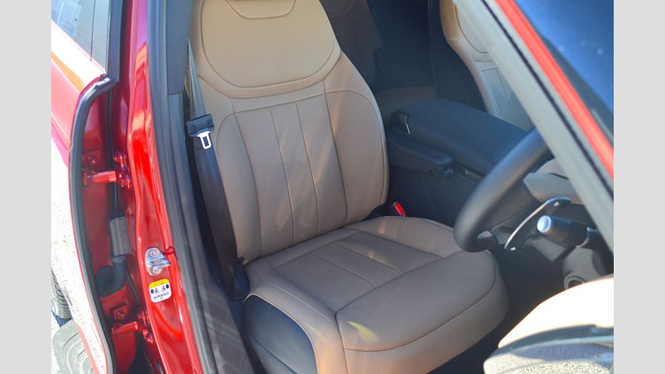 2024 認定中古車 Land Rover Range Rover Sport Firenze Red 3.0 litre i6P​ P400　Autobiography