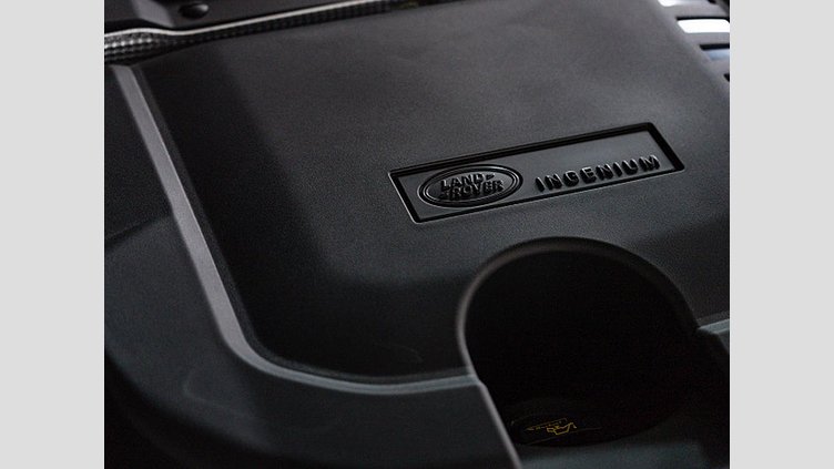 2024 認定中古車 Land Rover Defender 110 シリコンシルバー D350 ディーゼルマイルドハイブリッド X-Dynamic SE