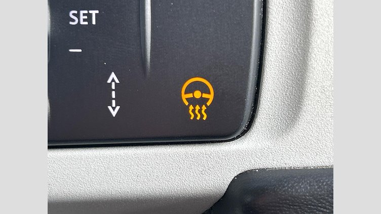 2022 認定中古車 Land Rover Defender 110 パンゲアグリーン D300 AWD（AT） S