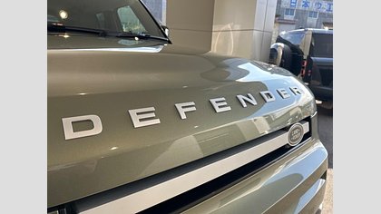 Defender 110 61