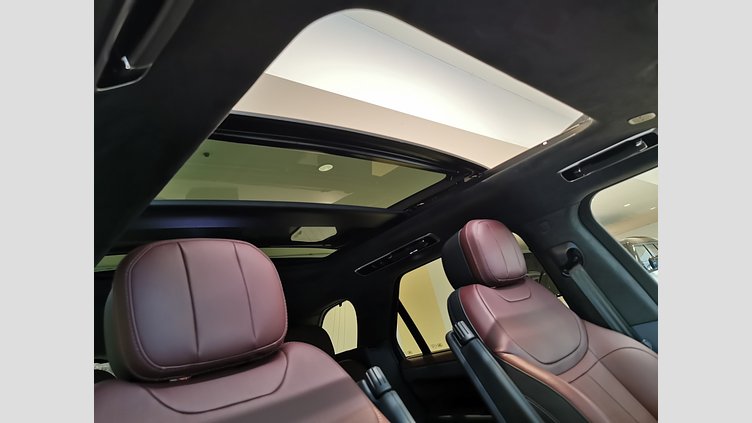 2023 認定中古車 Land Rover Range Rover Sport アイガーグレイ 3.0リッター6気筒300PSターボチャージドディーゼルMHEV（オートマチック） AUTOBIOGRAPHY