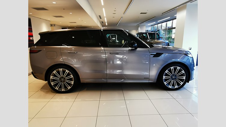 2023 認定中古車 Land Rover Range Rover Sport アイガーグレイ 3.0リッター6気筒300PSターボチャージドディーゼルMHEV（オートマチック） AUTOBIOGRAPHY