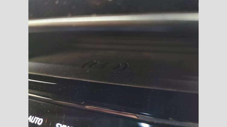 2023 認定中古車 Land Rover Range Rover Sport アイガーグレイ 3.0リッター6気筒300PSターボチャージドディーゼルMHEV（オートマチック） AUTOBIOGRAPHY