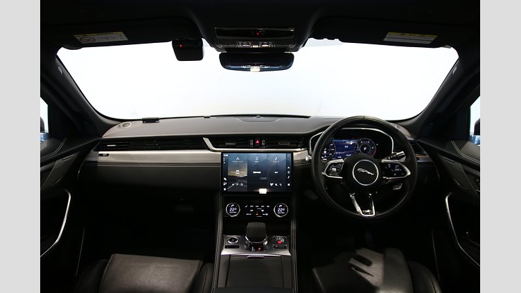 2021 認定中古車 Jaguar F-Pace アイガーグレイ D200 AWD（オートマチック）MHEV R-DYNAMIC SE