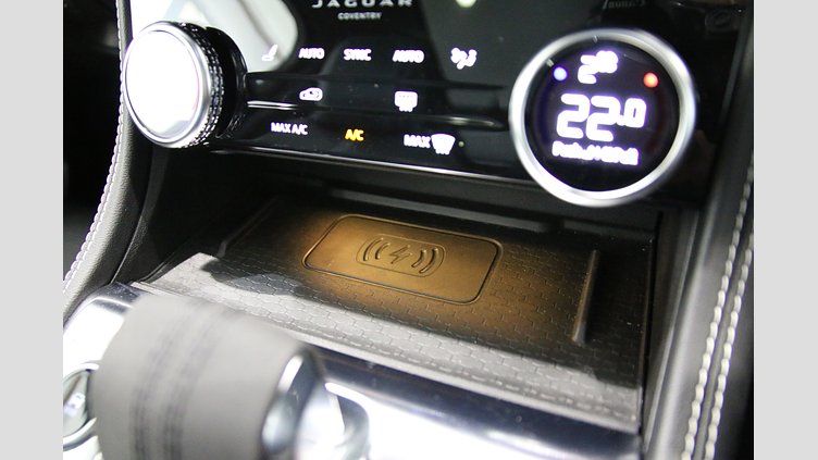 2021 認定中古車 Jaguar F-Pace アイガーグレイ D200 AWD（オートマチック）MHEV R-DYNAMIC SE