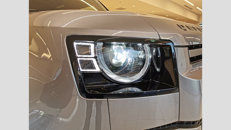 2024 認定中古車 Land Rover Defender 90 アイガーグレイ D300 AWD（AT） X-DYNAMIC SE