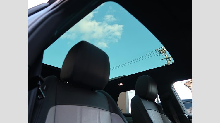 2020 認定中古車 Land Rover Range Rover Evoque ノリータグレー P250 FIRST EDITION