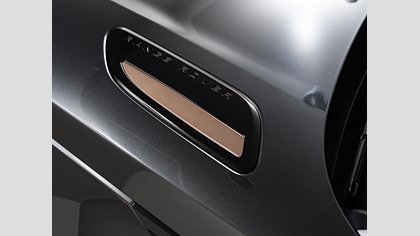 Range Rover Velar 17