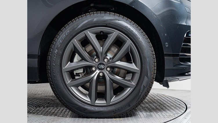 2024 認定中古車 Land Rover Range Rover Velar カルパチアングレイ P400eプラグインハイブリッド（ガソリン） スタンダードホイールベース Dynamic SE