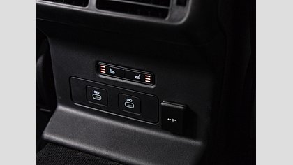 Range Rover Velar 37