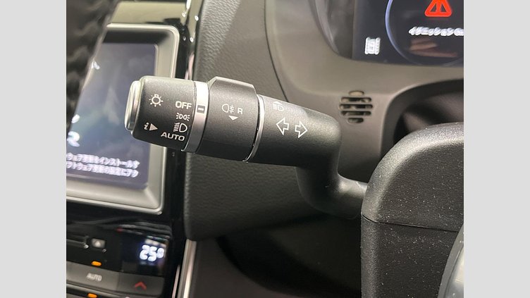 2019 認定中古車 Jaguar XE Santorini Black 204DT プレステージ