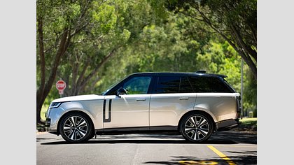 Range Rover 1