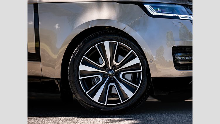 2024 Approved Land Rover Range Rover Batumi Gold AWD 2024 RANGE ROVER D350 HSE