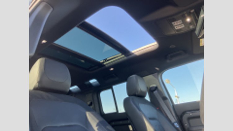 2021 認定中古車 Land Rover Defender 110 サントリーニブラック D300 AWD（AT） X-DYNAMIC SE