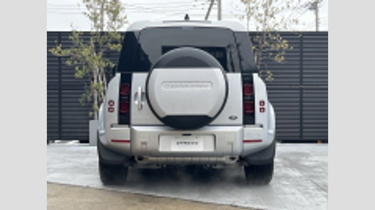 2022 認定中古車 Land Rover Defender 90 ハクバシルバー P300 AWD（AT） XS EDITION
