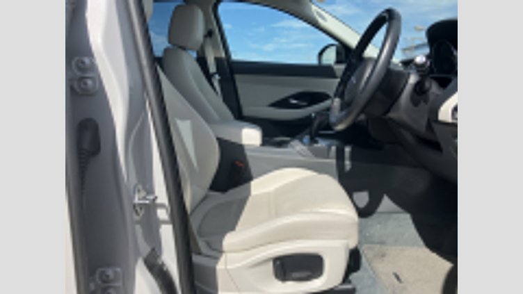 2018 認定中古車 Jaguar E-Pace ボラスコグレー P250 オートマチック全輪駆動 S