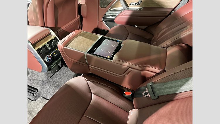 2024 認定中古車 Land Rover Range Rover カルパチアングレイ D350 AWD MHEV（AT） スタンダードホイールベース Autobiography