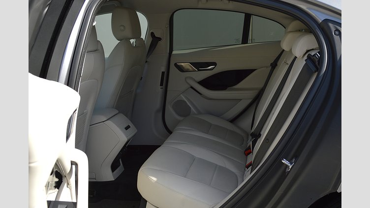 2021 認定中古車 Jaguar I-Pace アイガーグレー EV400 SE
