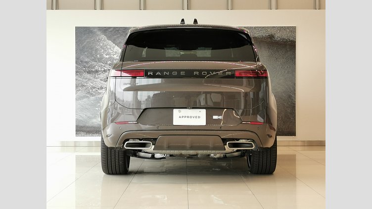 2024 認定中古車 Land Rover Range Rover Sport シャラントグレイ P550eプラグインハイブリッド（ガソリン） スタンダードホイールベース Dynamic SE