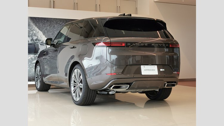 2024 認定中古車 Land Rover Range Rover Sport シャラントグレイ P550eプラグインハイブリッド（ガソリン） スタンダードホイールベース Dynamic SE