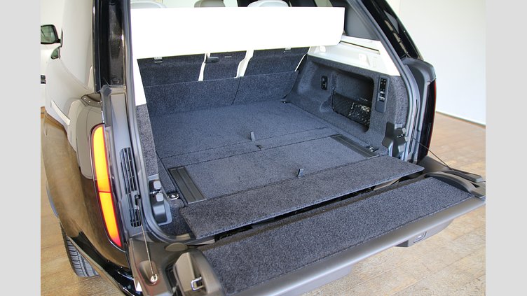 2025 認定中古車 Land Rover Range Rover サントリーニブラック P550 AWD PHEV（AT） スタンダードホイールベース Autobiography