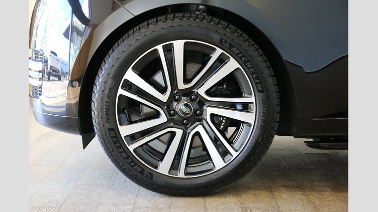 2025 認定中古車 Land Rover Range Rover サントリーニブラック P550 AWD PHEV（AT） スタンダードホイールベース Autobiography